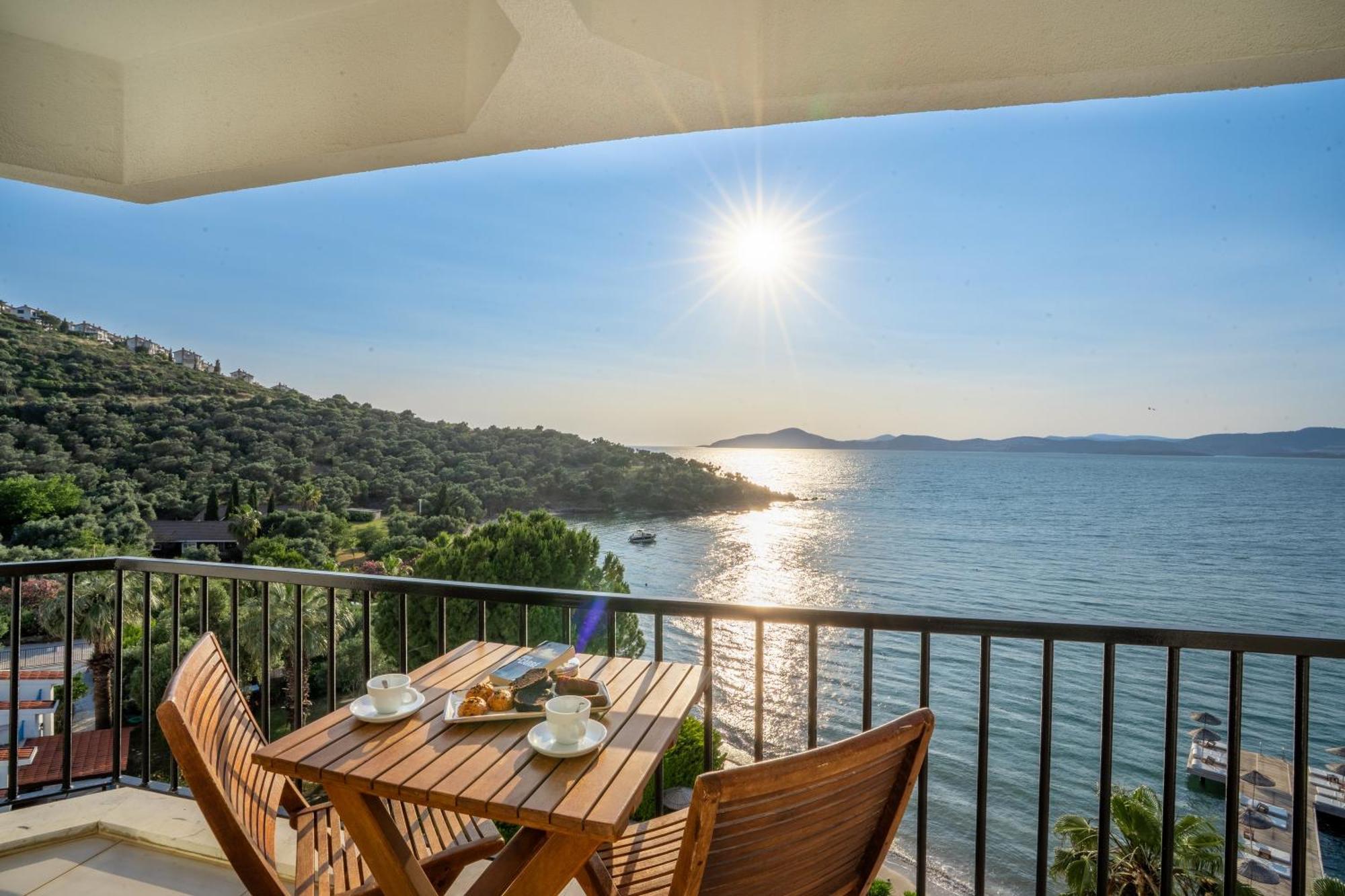Superior Suite with Sea View